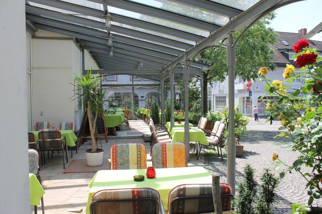 Hotel Gasthof Kreuz Heitersheim Exteriér fotografie