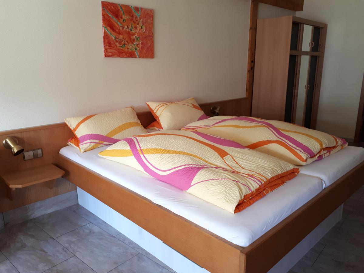 Hotel Gasthof Kreuz Heitersheim Pokoj fotografie